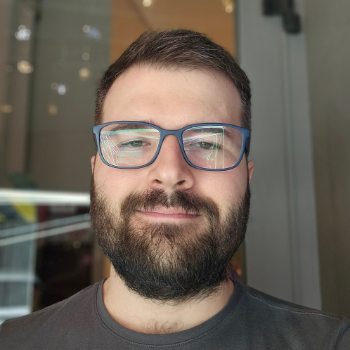 Palestrante - César de Tassis Filho